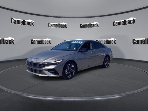 Fluid Metal 2025 Hyundai ELANTRA Sport