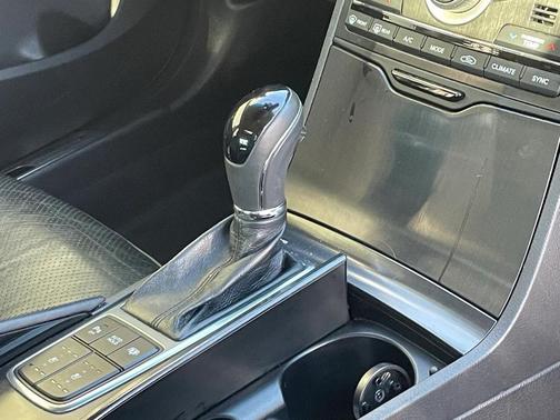 2016 Hyundai Azera Limited