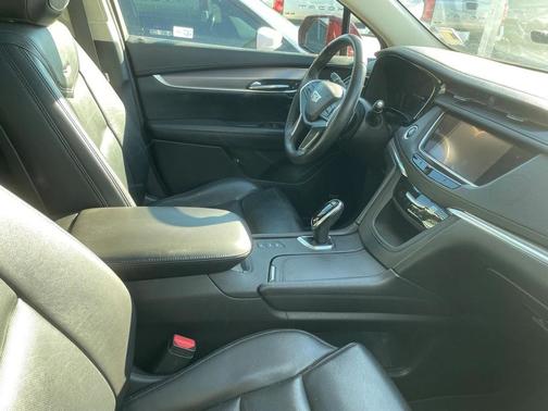 2017 Cadillac XT5 Premium Luxury