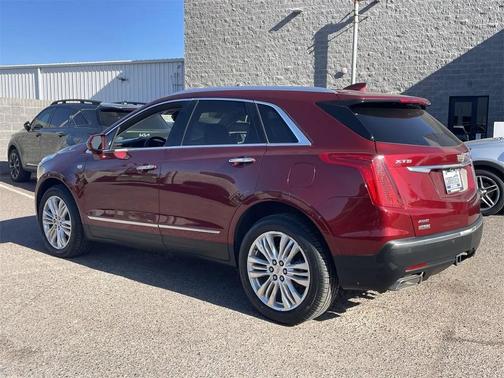 2017 Cadillac XT5 Premium Luxury