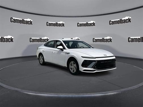 2025 Hyundai SONATA SE