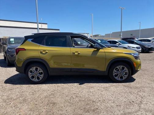 2024 Kia Seltos S