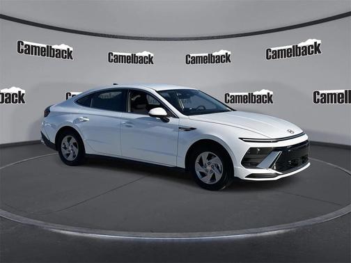 2025 Hyundai SONATA SE