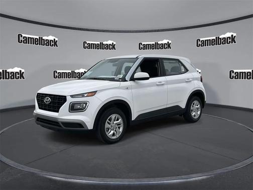 2026 Hyundai VENUE SE