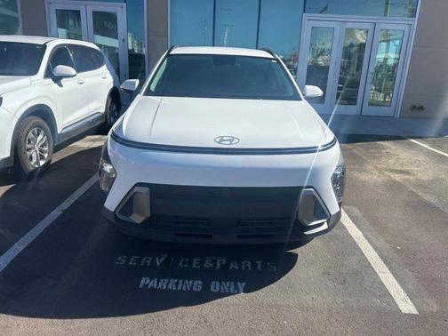 2025 Hyundai KONA SEL Convenience