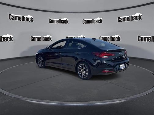 2020 Hyundai ELANTRA Limited