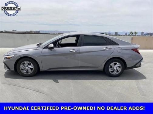 2024 Hyundai ELANTRA SE