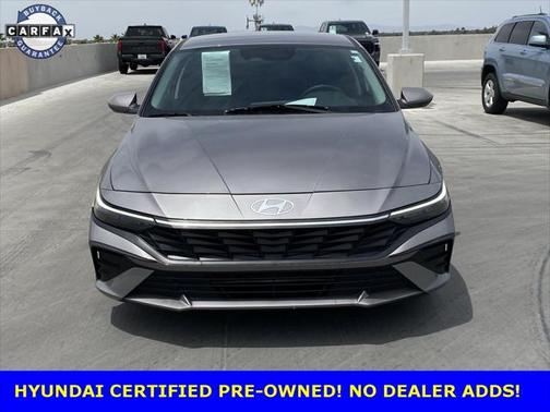 2024 Hyundai ELANTRA SE