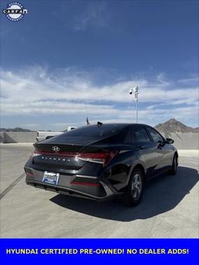 2024 Hyundai ELANTRA SE