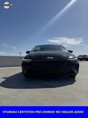 2024 Hyundai ELANTRA SE