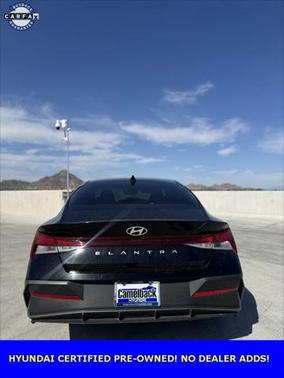 2024 Hyundai ELANTRA SE
