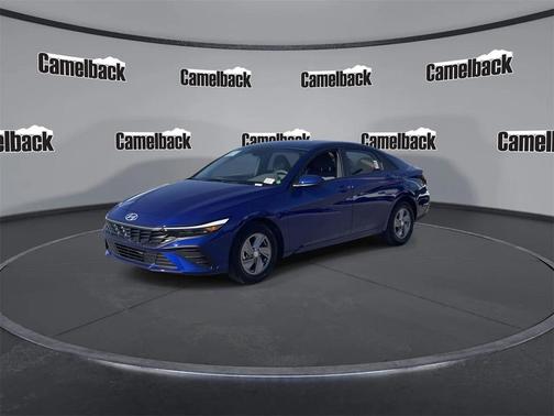 2026 Hyundai ELANTRA SE