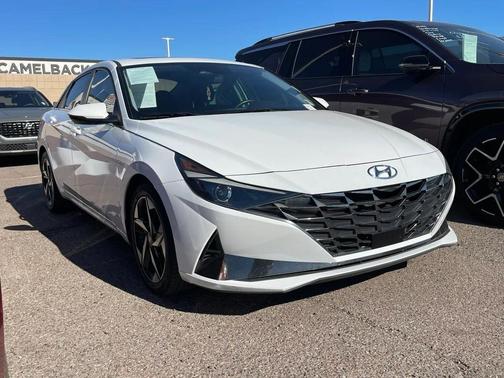 2021 Hyundai ELANTRA SEL