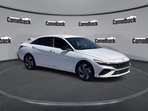 2025 Hyundai ELANTRA Sport