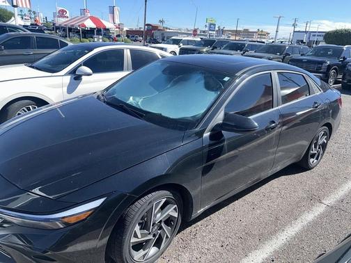 2024 Hyundai ELANTRA HEV Limited
