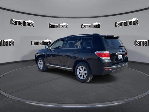 2013 Toyota Highlander SE