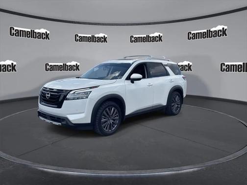 2023 Nissan Pathfinder SL 4WD
