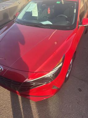 2023 Hyundai ELANTRA SE