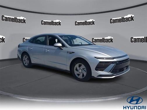 2025 Hyundai SONATA SE