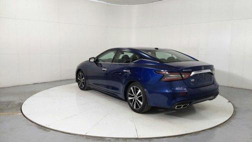 2023 Nissan Maxima SV