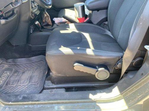 2016 Jeep Wrangler Sahara