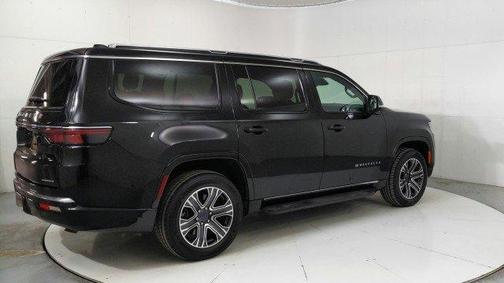 2023 Jeep Wagoneer Series II
