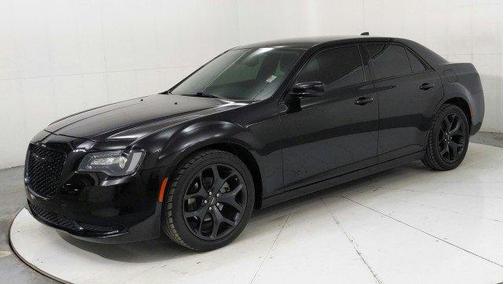 2022 Chrysler 300 Touring