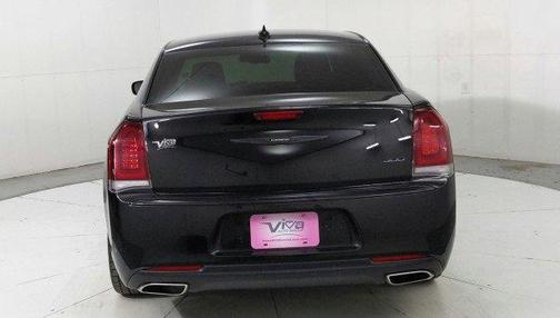 2022 Chrysler 300 Touring