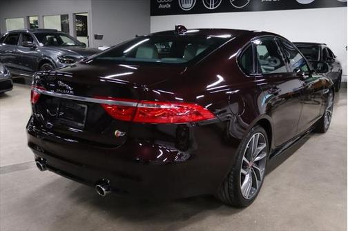 2017 Jaguar XF S