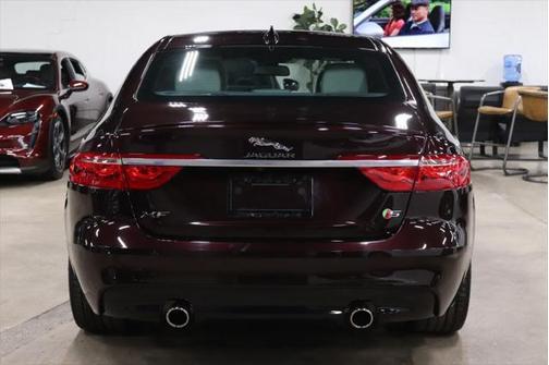 2017 Jaguar XF S