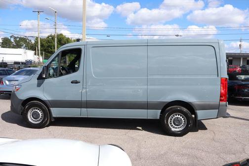2024 Mercedes-Benz Sprinter 2500 Standard Roof