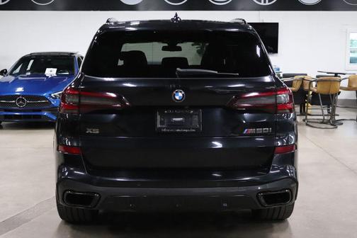 2020 BMW X5 M50i