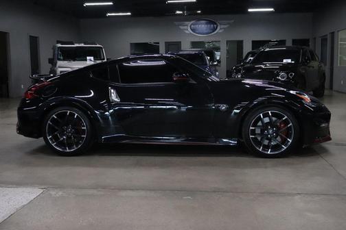 2020 Nissan 370Z NISMO