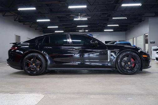 Black 2018 Porsche Panamera Base