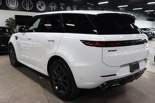 Santorini Black 2024 Land Rover Range Rover Sport SE