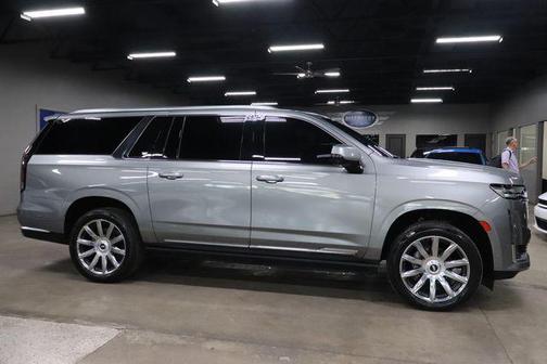 Argent Silver Metallic 2023 Cadillac Escalade ESV Premium Luxury Platinum