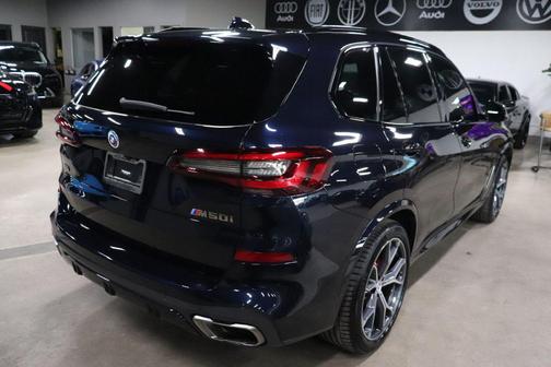 2023 BMW X5 M50i
