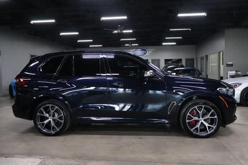 2023 BMW X5 M50i