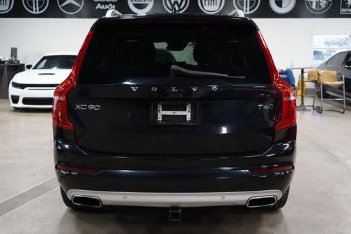 Onyx Black Metallic 2018 Volvo XC90 T6 Momentum