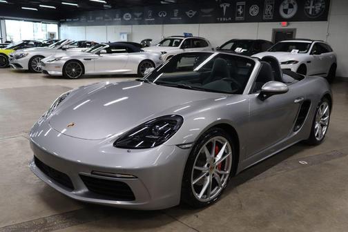 2024 Porsche 718 Boxster S