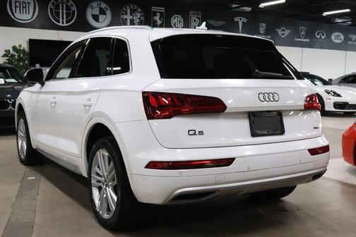 2020 Audi Q5 45 Premium Plus