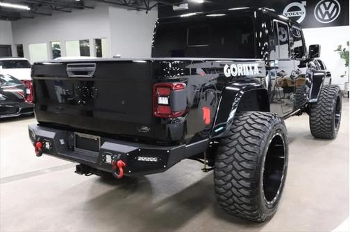 2022 Jeep Gladiator Overland