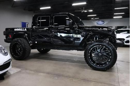 2022 Jeep Gladiator Overland