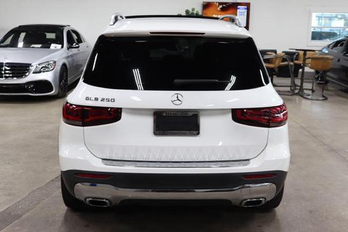 2022 Mercedes-Benz GLB 250 Base