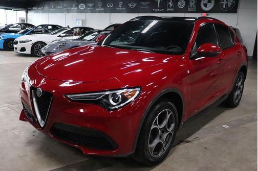 Alfa Rosso 2022 Alfa Romeo Stelvio Ti