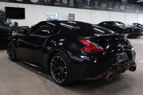Magnetic Black 2016 Nissan 370Z NISMO Tech