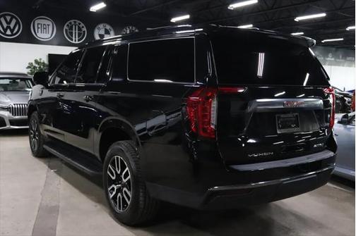 2022 GMC Yukon XL 4WD AT4