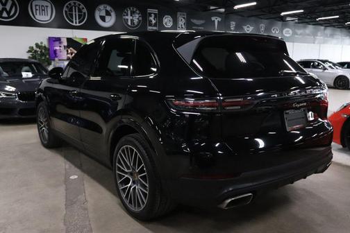 2019 Porsche Cayenne Cayenne