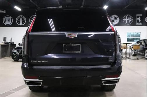 2022 Cadillac Escalade Premium Luxury