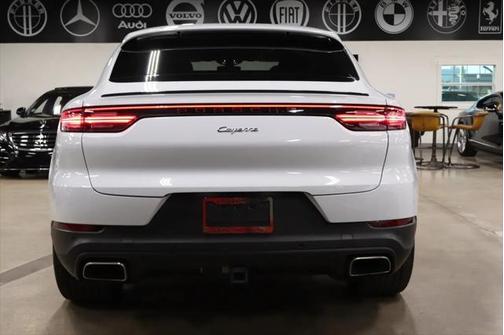 2022 Porsche Cayenne Platinum Edition